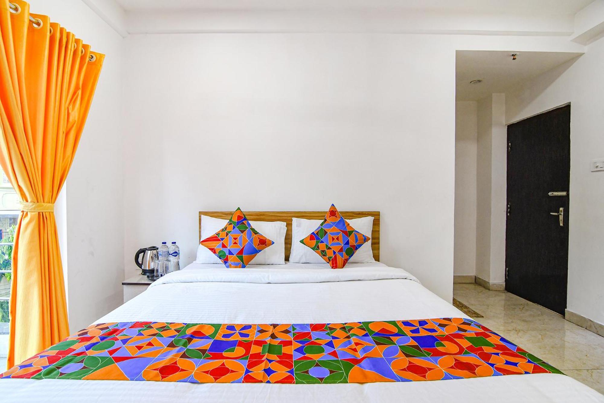 Fabhotel Grand Hazra Inn - Nr Ballygunge Station Calcutta Exterior foto