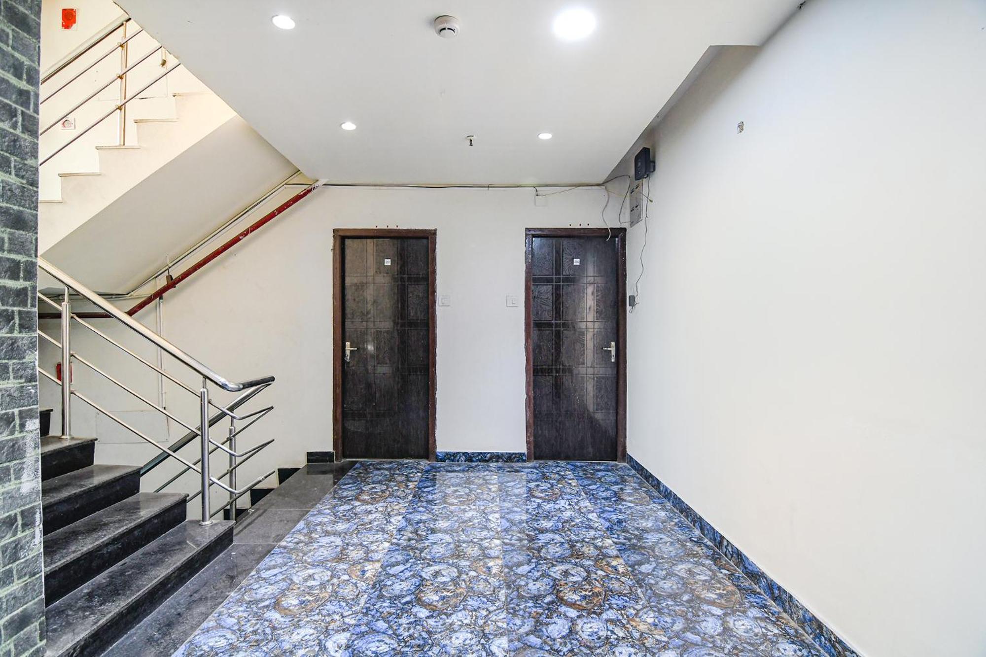 Fabhotel Grand Hazra Inn - Nr Ballygunge Station Calcutta Exterior foto